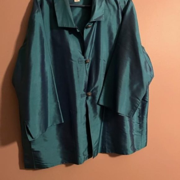 iridescent green/blue blouse - Picture 1 of 4